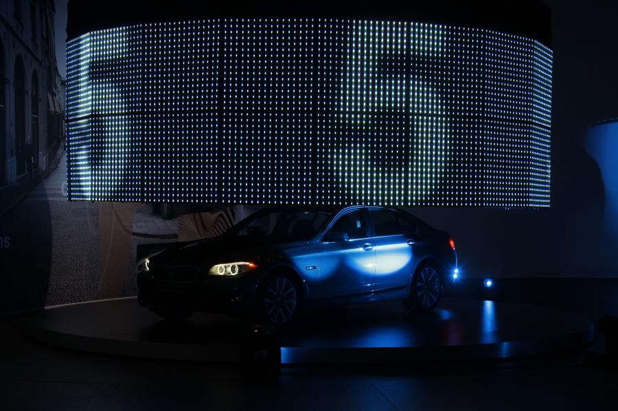  BMW 5-Series 2010 года  (фото 4 из 117)